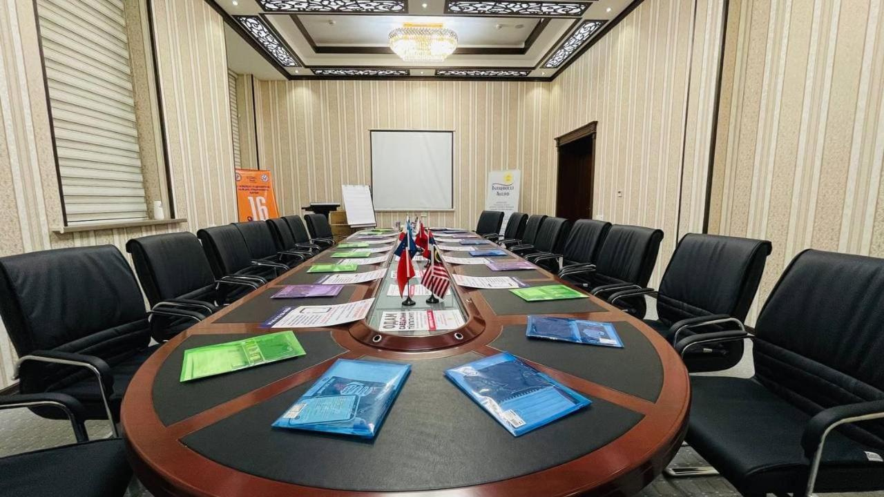 Garden Plaza Bukhara Hotel Bagian luar foto