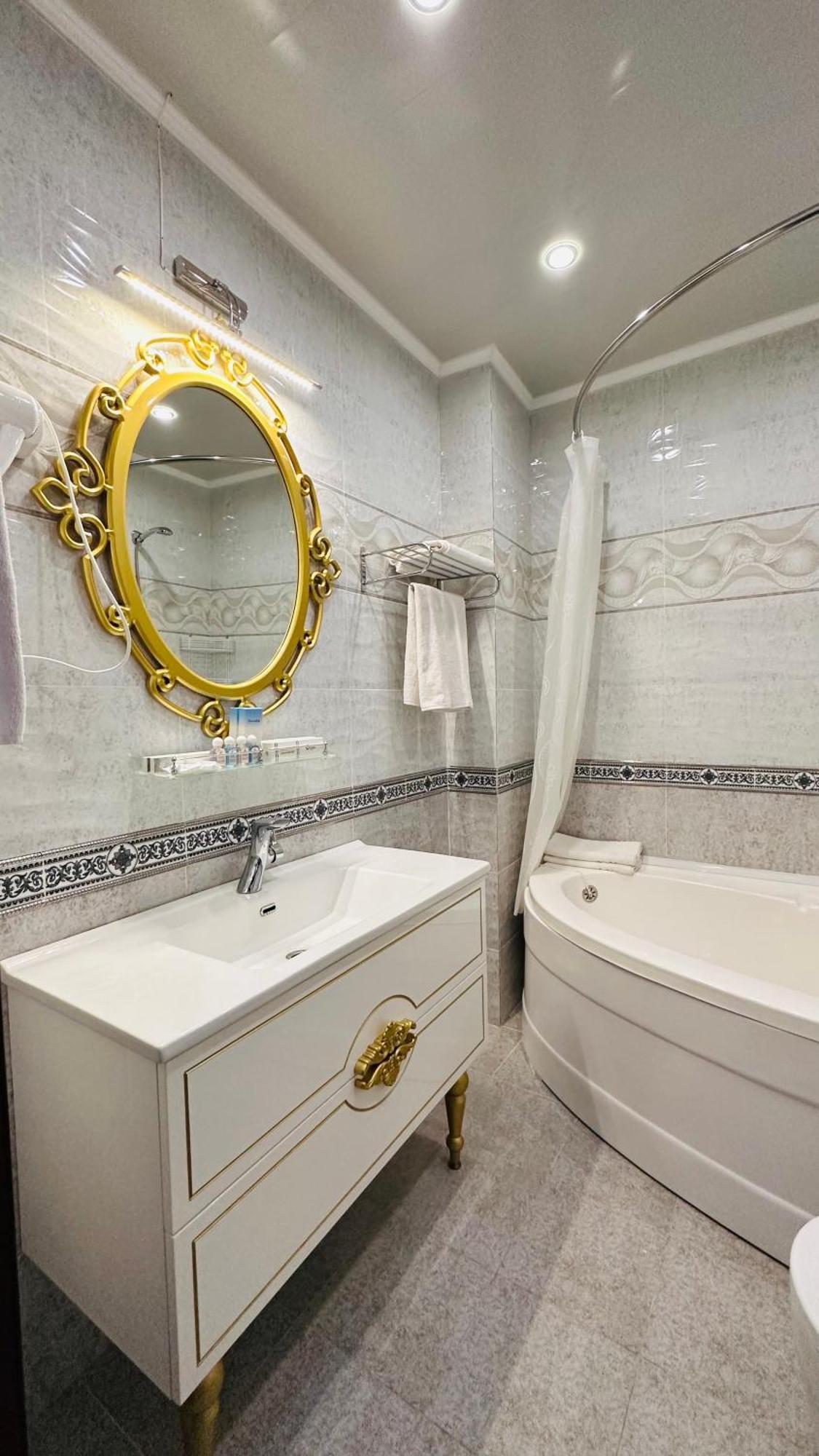 Garden Plaza Bukhara Hotel Bagian luar foto