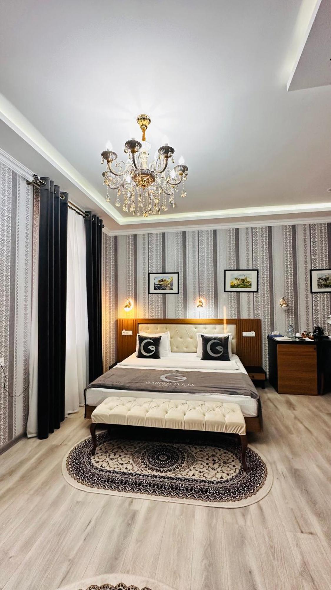Garden Plaza Bukhara Hotel Bagian luar foto