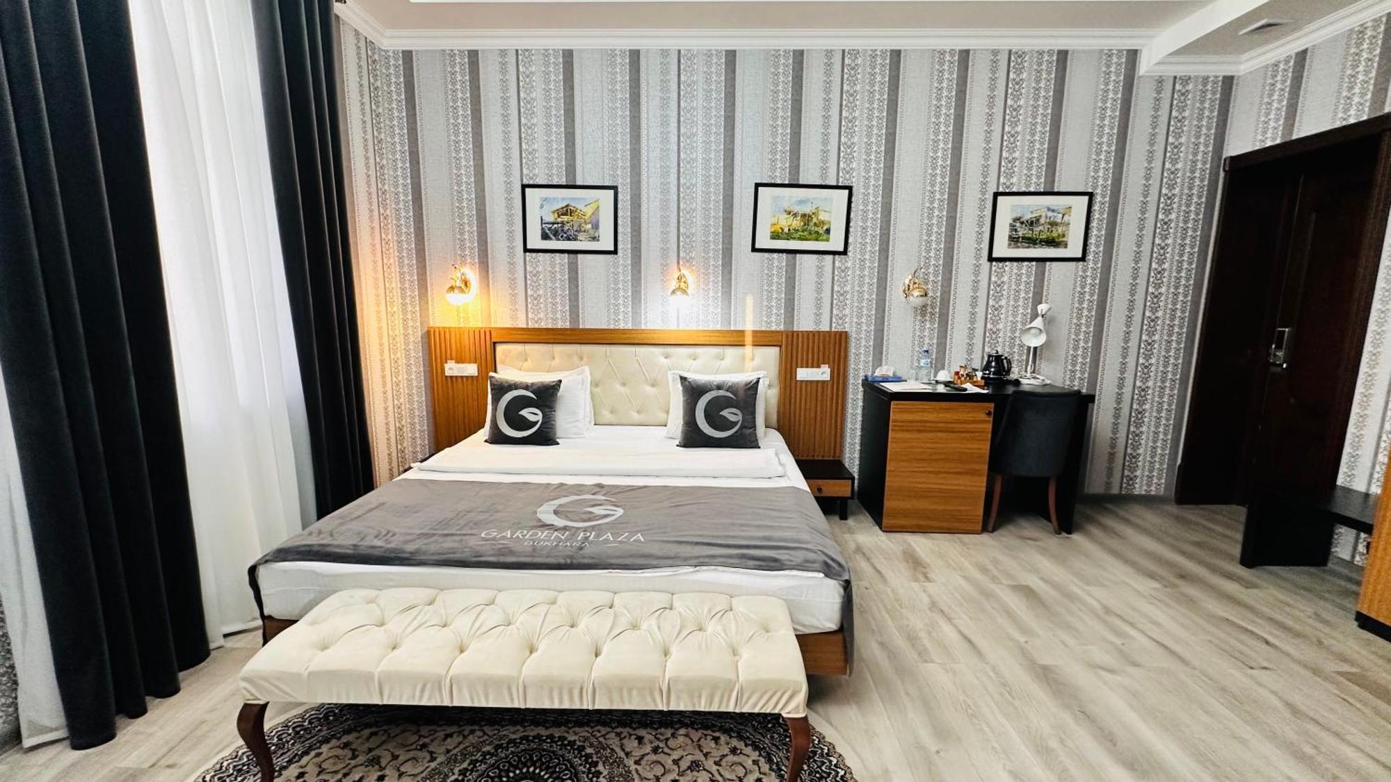 Garden Plaza Bukhara Hotel Bagian luar foto
